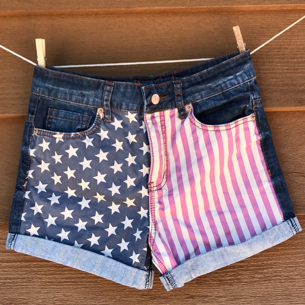 Rue 21 | American Flag Jean Shorts